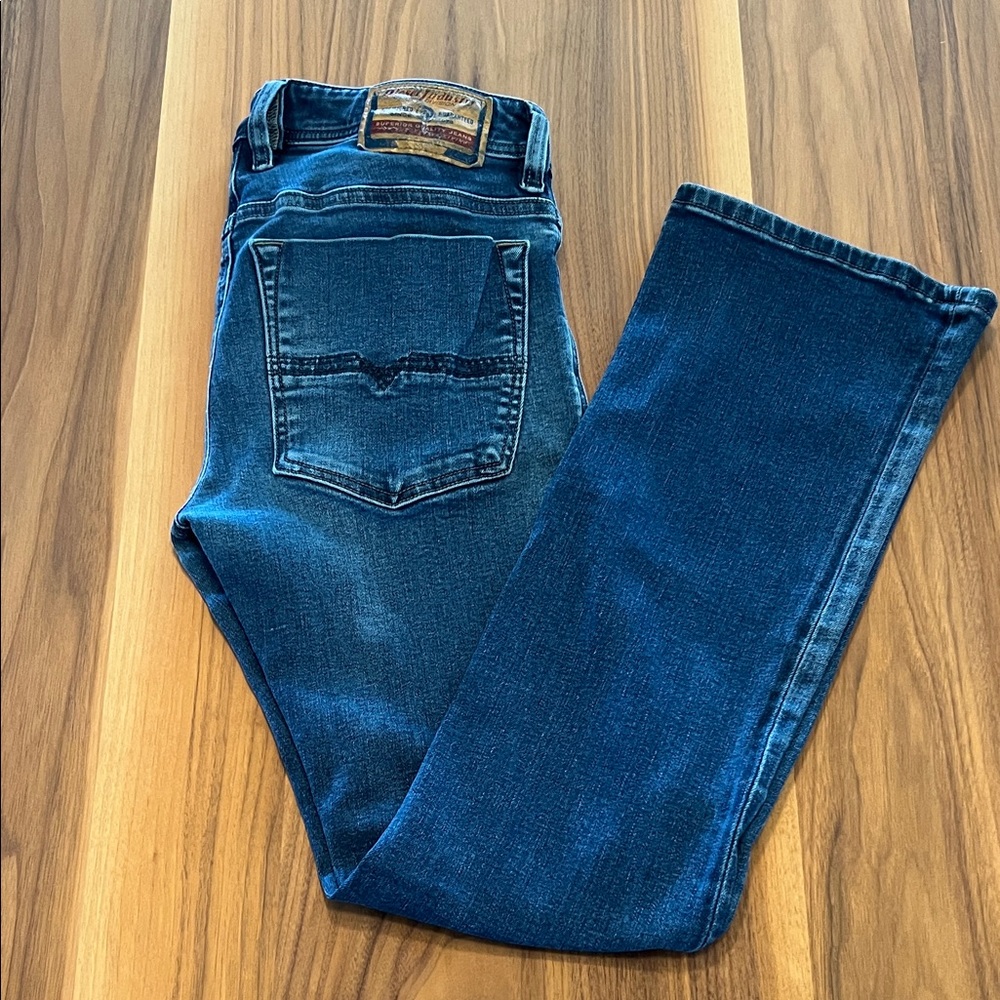 Diesel Industry Men’s Denim Jeans, size 30x32, good condition.